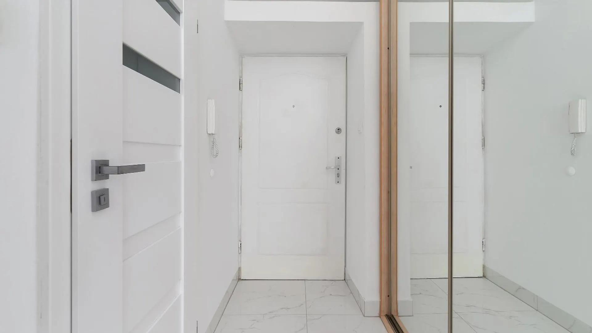 1 - Bedroom Apartment - Powisle 2 Krakow